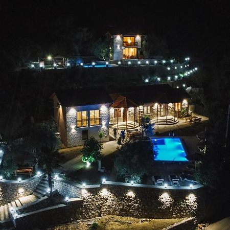 אולסינץ' Rustic Villas Barlovic מראה חיצוני תמונה