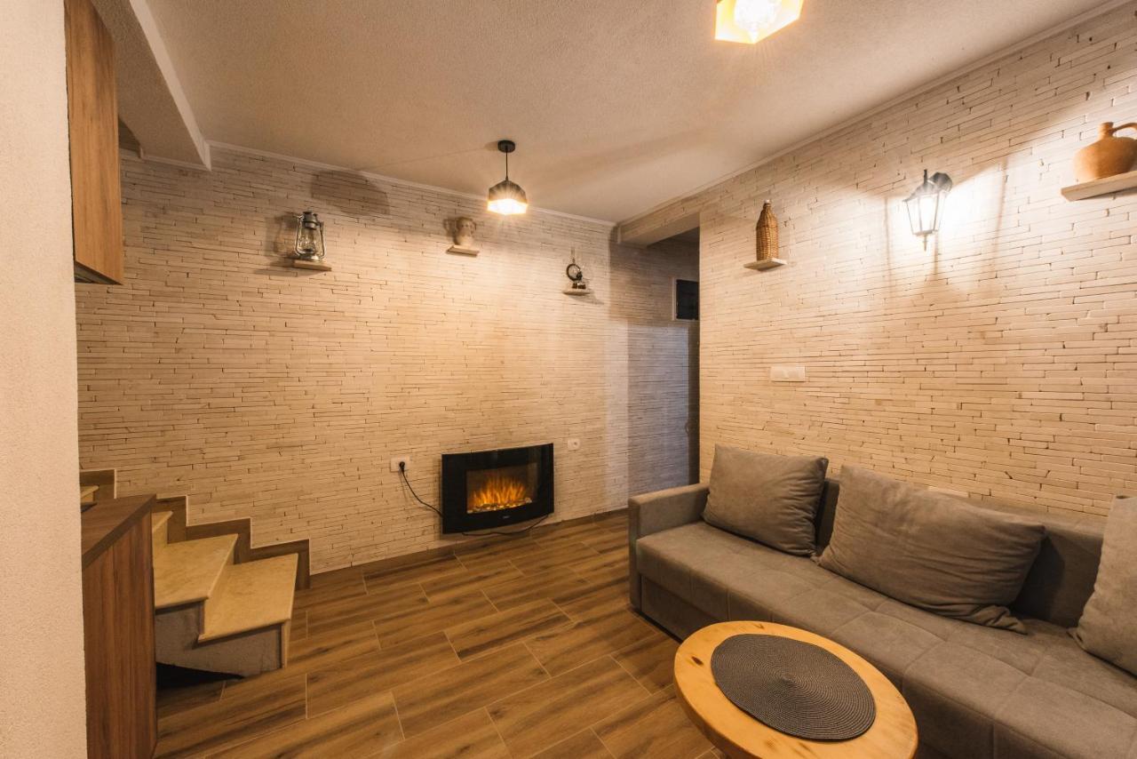 אולסינץ' Rustic Villas Barlovic מראה חיצוני תמונה