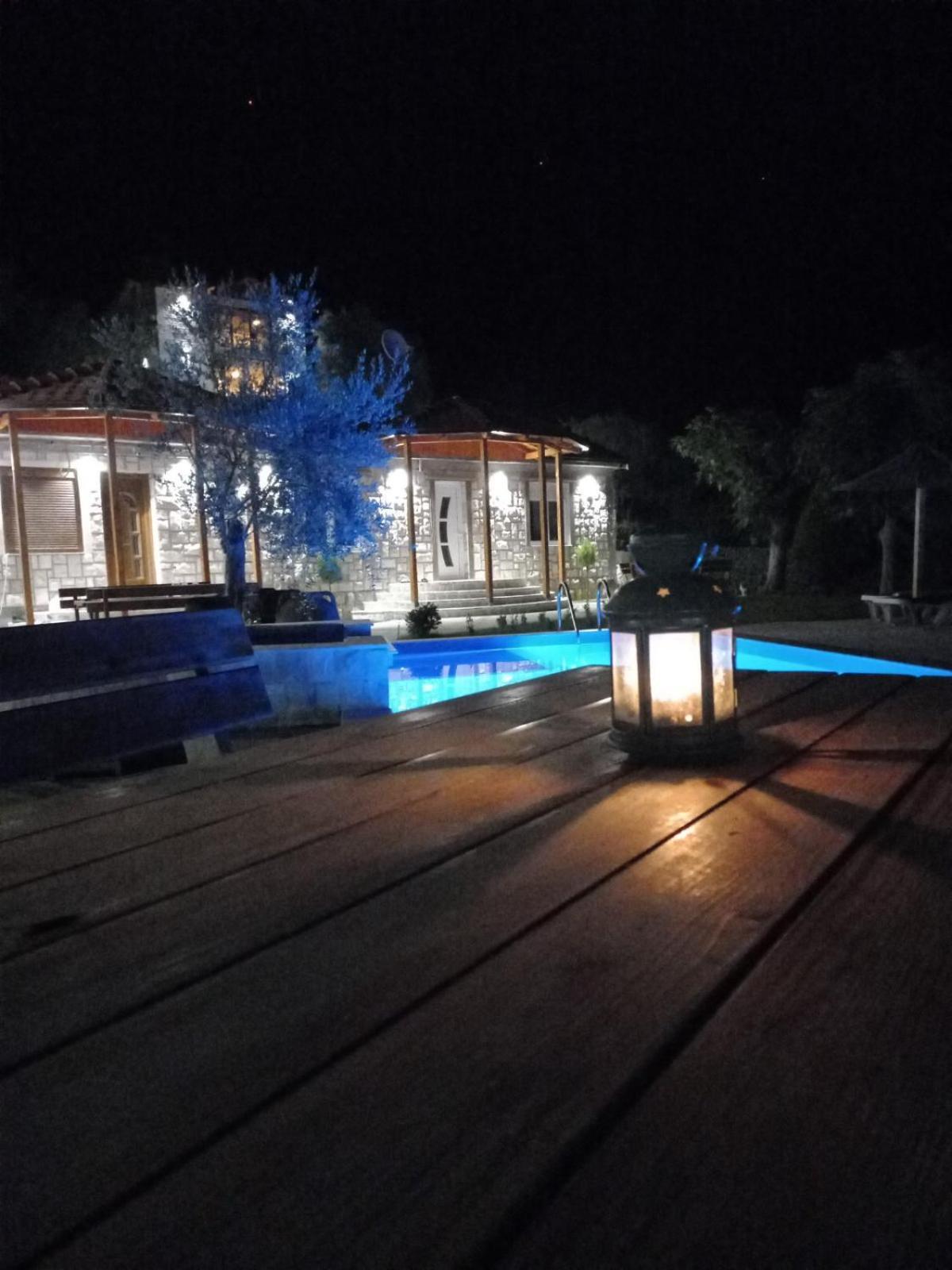 אולסינץ' Rustic Villas Barlovic מראה חיצוני תמונה
